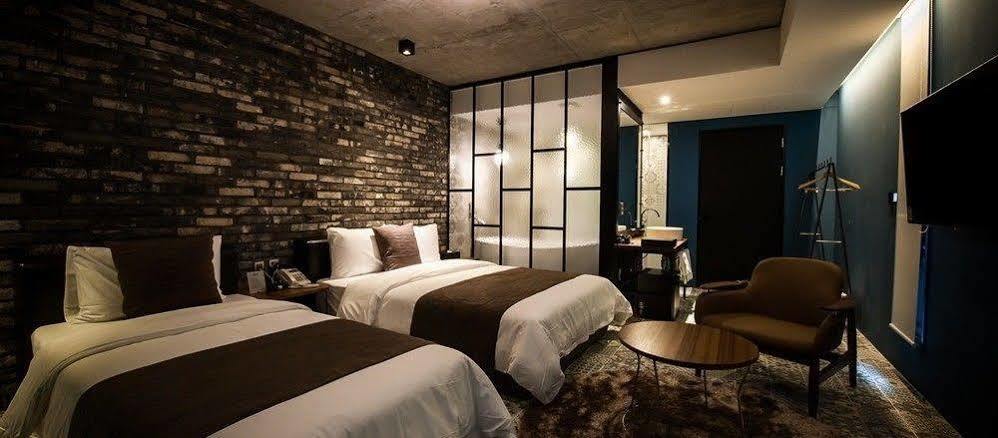 Sl Boutique Hotel Ansan Exterior photo